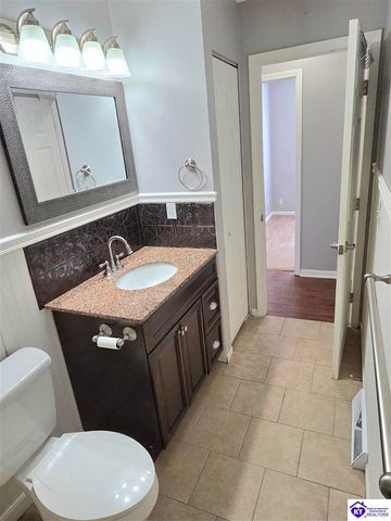 3014 S Woodland Drive, Radcliff, KY 40160