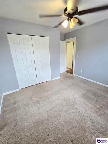 3014 S Woodland Drive, Radcliff, KY 40160