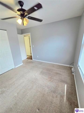 3014 S Woodland Drive, Radcliff, KY 40160