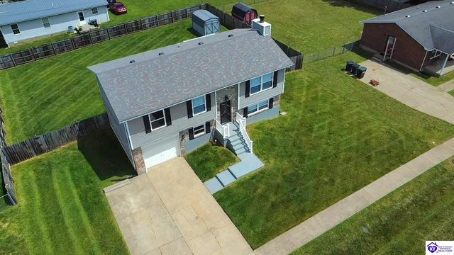 3014 S Woodland Drive, Radcliff, KY 40160