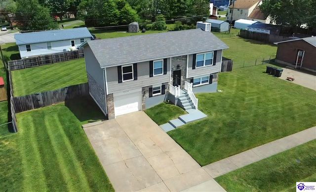 3014 S Woodland Drive, Radcliff, KY 40160