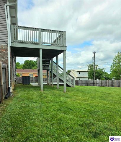 3014 S Woodland Drive, Radcliff, KY 40160