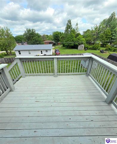 3014 S Woodland Drive, Radcliff, KY 40160