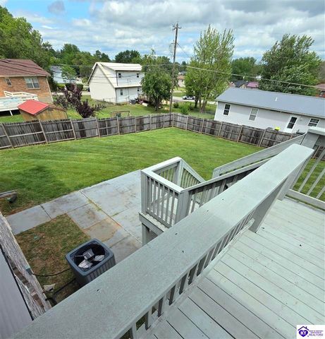 3014 S Woodland Drive, Radcliff, KY 40160