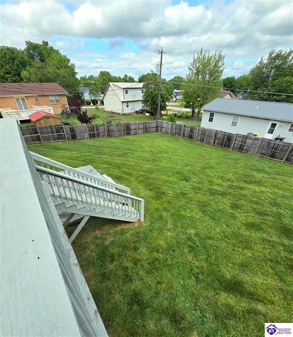 3014 S Woodland Drive, Radcliff, KY 40160