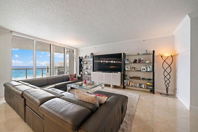 4600 N Ocean Drive 703, Singer Island, FL 33404