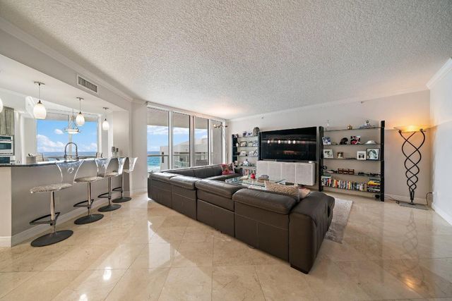 4600 N Ocean Drive 703, Singer Island, FL 33404