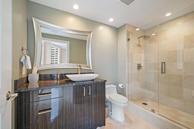 4600 N Ocean Drive 703, Singer Island, FL 33404