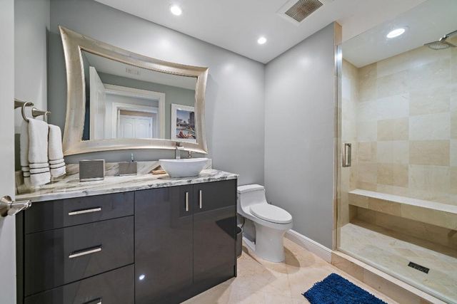 4600 N Ocean Drive 703, Singer Island, FL 33404