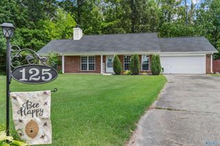 125 Short Track Drive, New Market, AL 35761