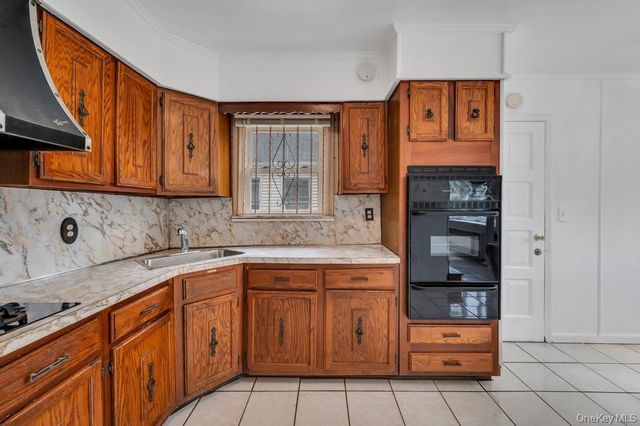 13715 169th Street, Jamaica, NY 11434
