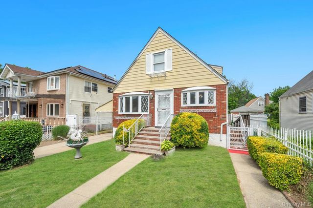 13715 169th Street, Jamaica, NY 11434