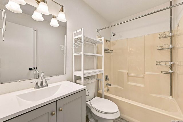 12225 RIDGE CROWN ST, San Antonio, TX 78247