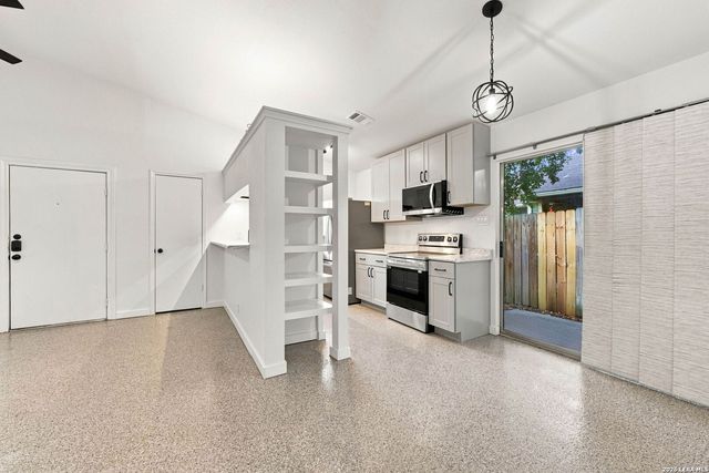 12225 RIDGE CROWN ST, San Antonio, TX 78247