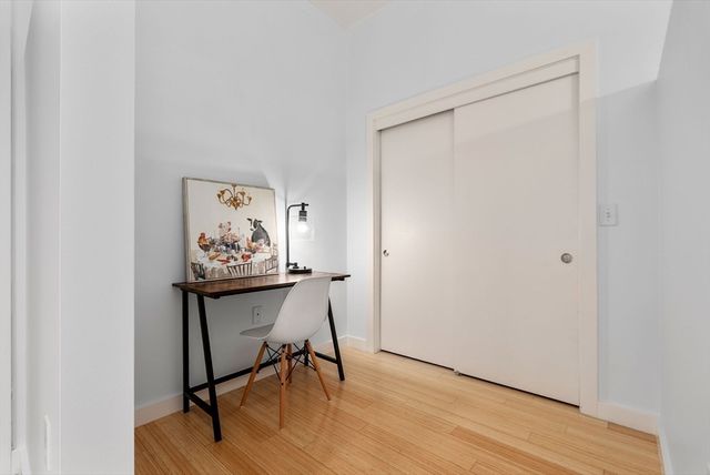 99 Chestnut Hill Avenue 310, Boston, MA 02135