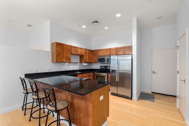 99 Chestnut Hill Avenue 310, Boston, MA 02135