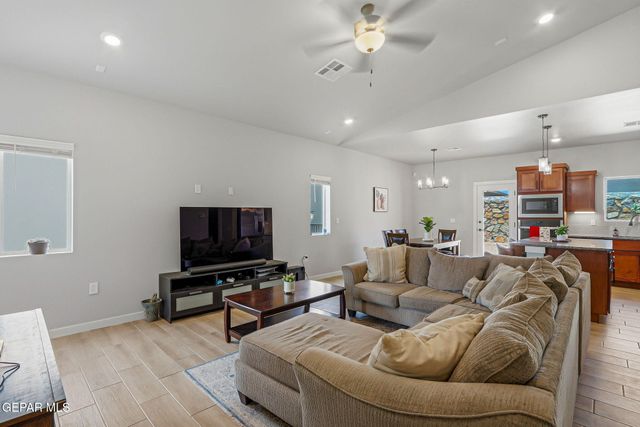 12669 CONO NORTE Drive, El Paso, TX 79934