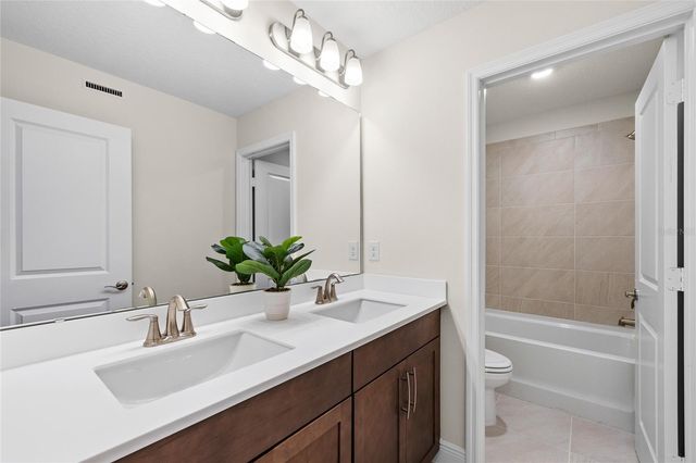 2985 WATER CLOVER COURT, Apopka, FL 32712