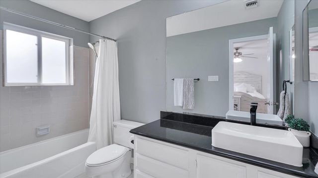 2608 Bering Drive 2608, Houston, TX 77057