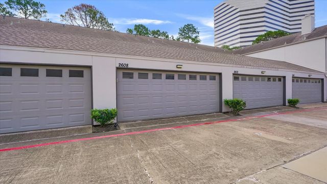 2608 Bering Drive 2608, Houston, TX 77057