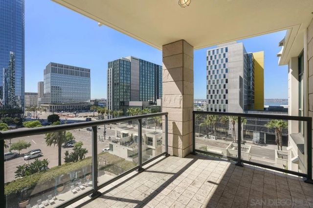 1199 Pacific Hwy 704, San Diego, CA 92101