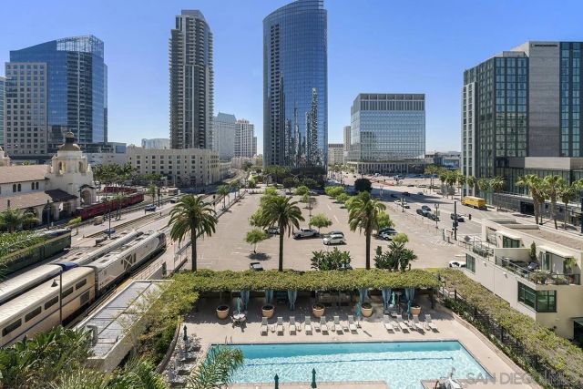 1199 Pacific Hwy 704, San Diego, CA 92101