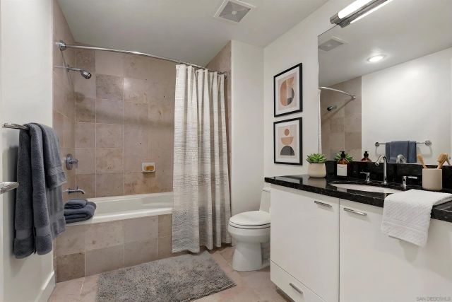 1199 Pacific Hwy 704, San Diego, CA 92101