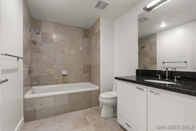 1199 Pacific Hwy 704, San Diego, CA 92101