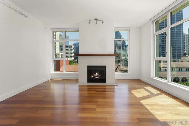 1199 Pacific Hwy 704, San Diego, CA 92101