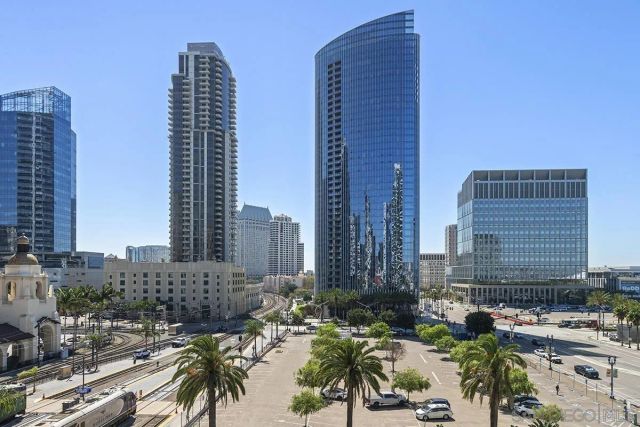 1199 Pacific Hwy 704, San Diego, CA 92101