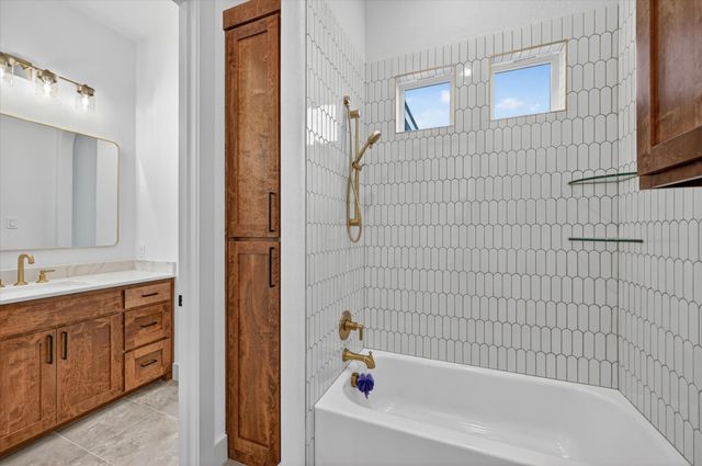 12262 Fm 1384, Justin, TX 76247