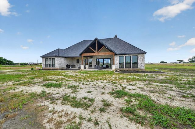 12262 Fm 1384, Justin, TX 76247