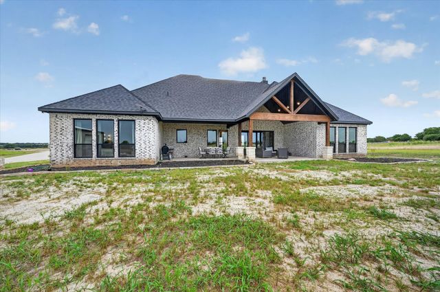 12262 Fm 1384, Justin, TX 76247