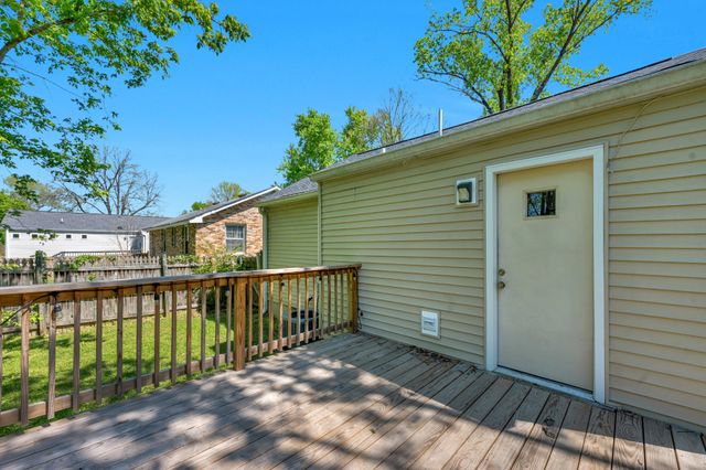 606 Hadleys Bend Blvd, Old Hickory, TN 37138