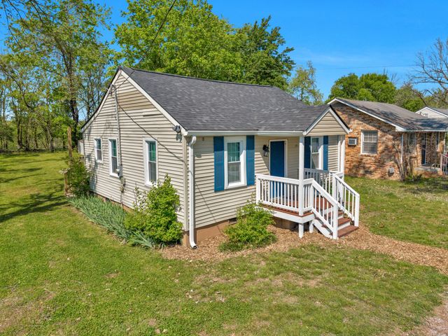 606 Hadleys Bend Blvd, Old Hickory, TN 37138