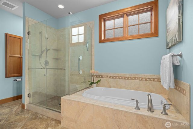 2727 E Lake Sammamish Parkway NE, Sammamish, WA 98074