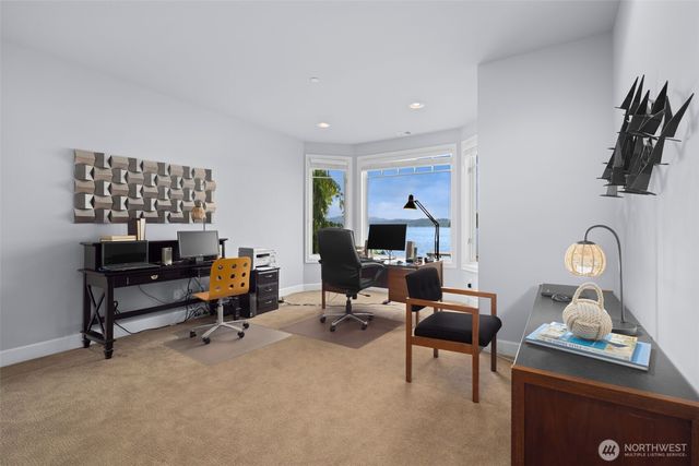 2727 E Lake Sammamish Parkway NE, Sammamish, WA 98074