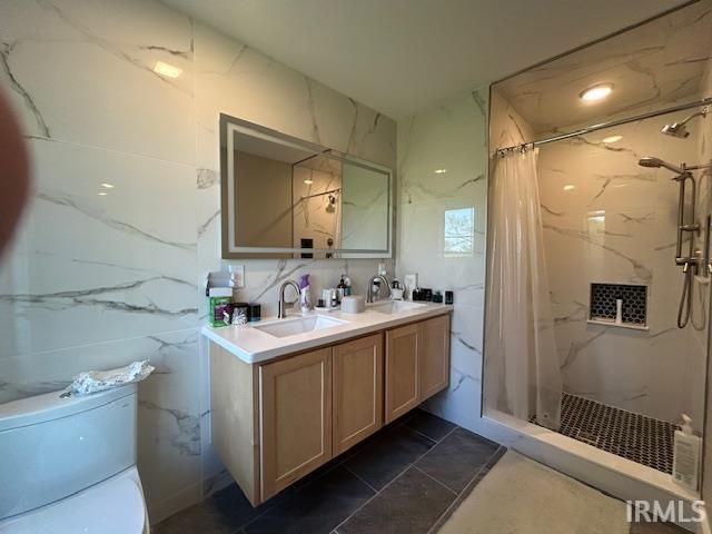 1235 W Gourley Pike, Bloomington, IN 47404