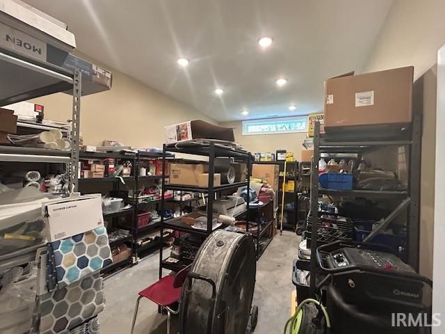 1235 W Gourley Pike, Bloomington, IN 47404
