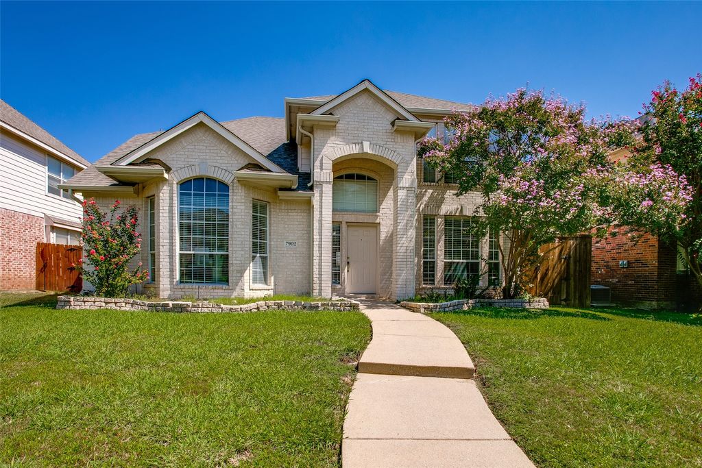 7902 Thorneywood Road, Plano, TX 75024