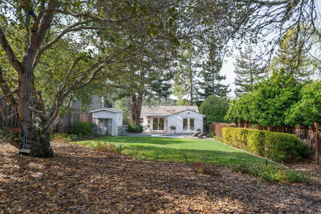 Image 28 of property listing at 175 Springdale Way, Emerald Hills, CA 94062