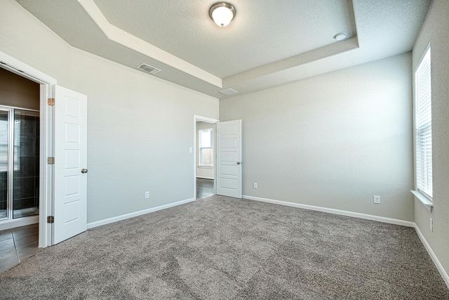 7631 Europa Ave, Round Rock, TX 78665