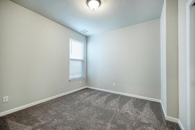 7631 Europa Ave, Round Rock, TX 78665