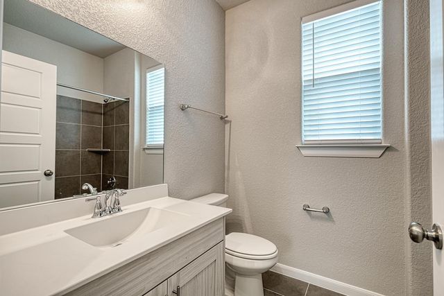 7631 Europa Ave, Round Rock, TX 78665