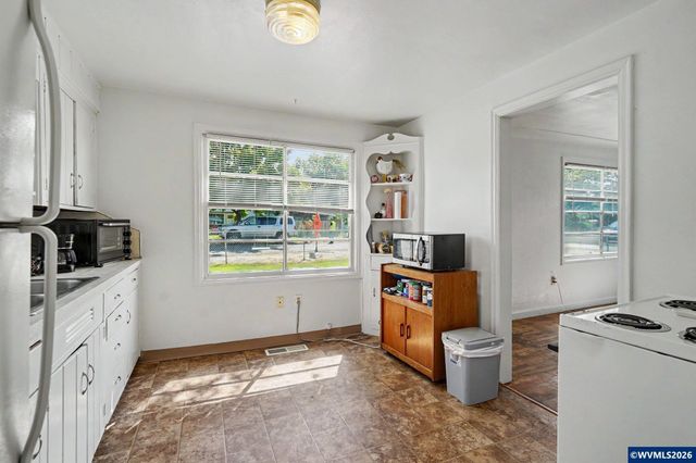 2225 Jelden St NE, Salem, OR 97301