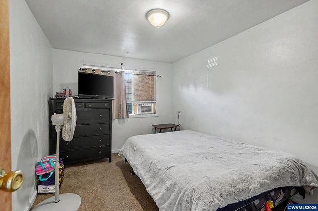 2225 Jelden St NE, Salem, OR 97301