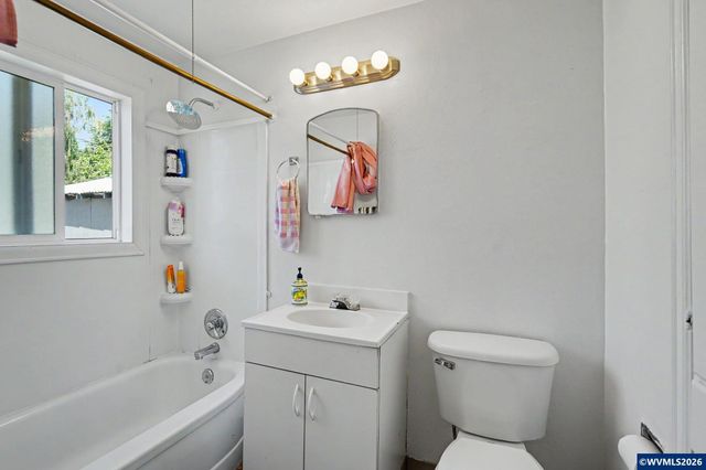 2225 Jelden St NE, Salem, OR 97301