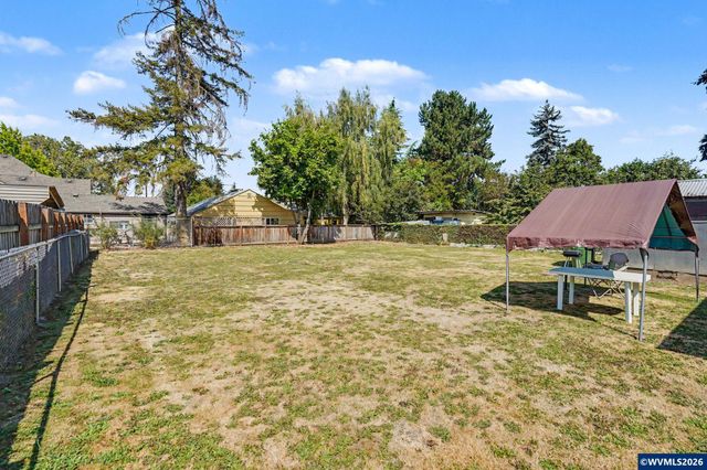 2225 Jelden St NE, Salem, OR 97301