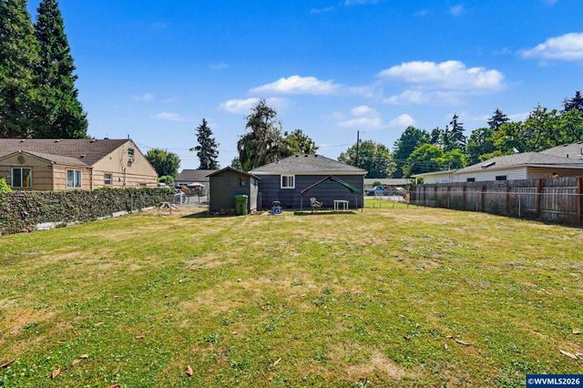 2225 Jelden St NE, Salem, OR 97301