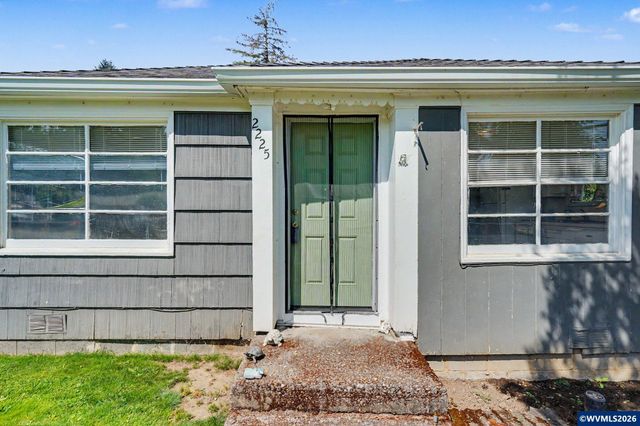 2225 Jelden St NE, Salem, OR 97301